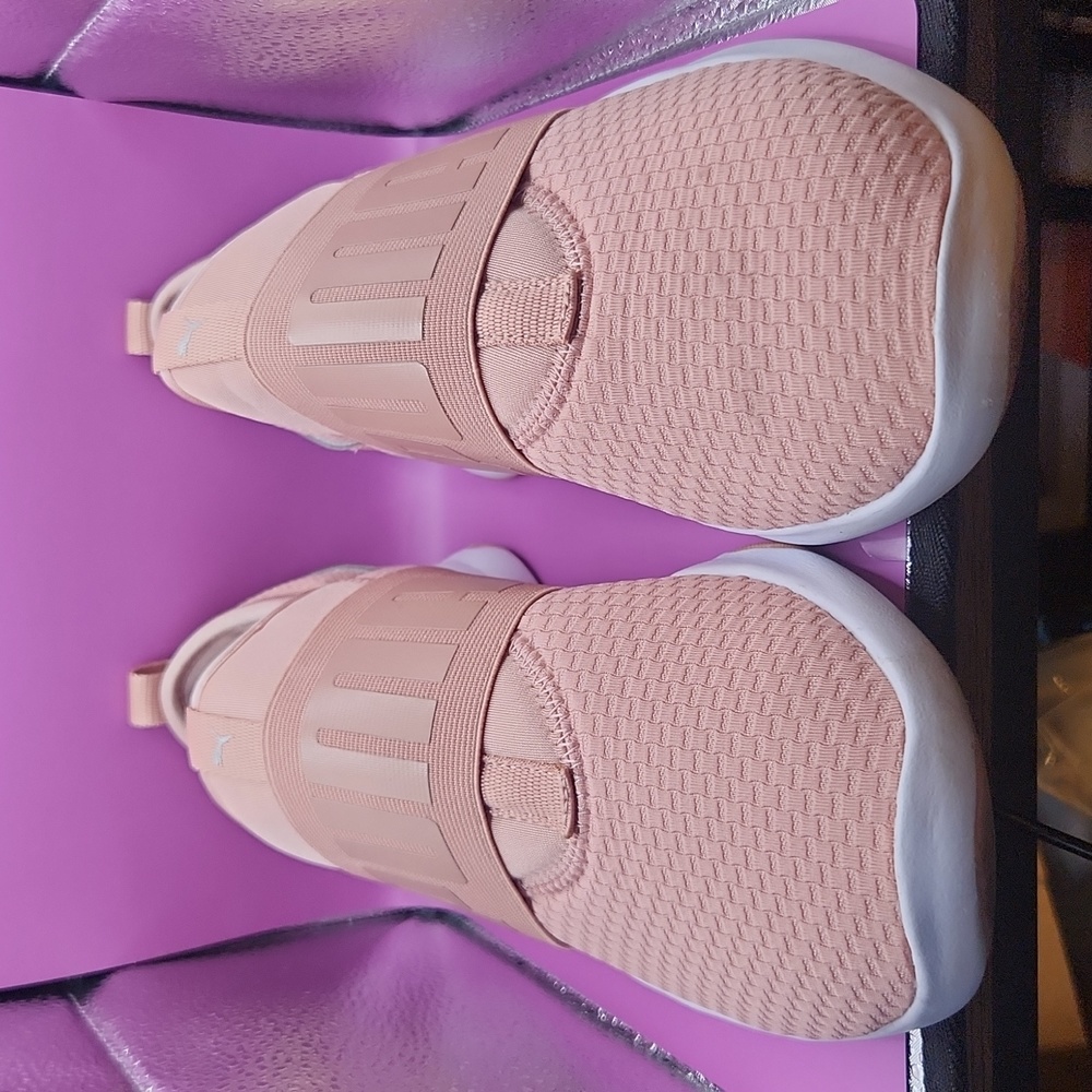 Puma Womens Dare sneakers